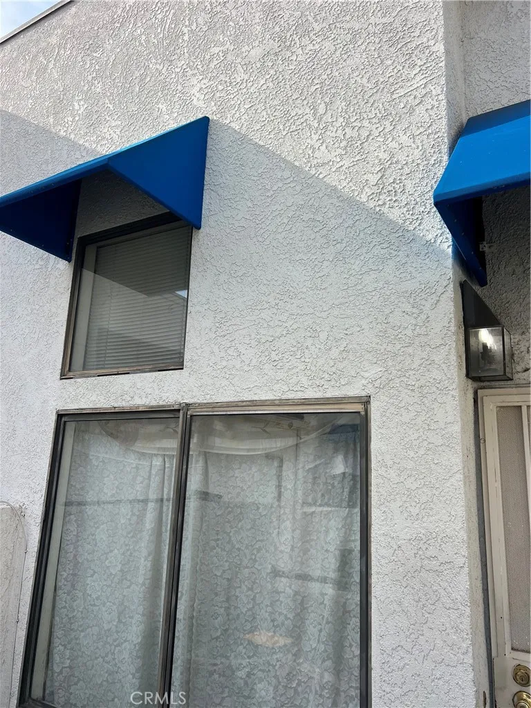 304 Park Shadow Court Baldwin Park, CA 91706