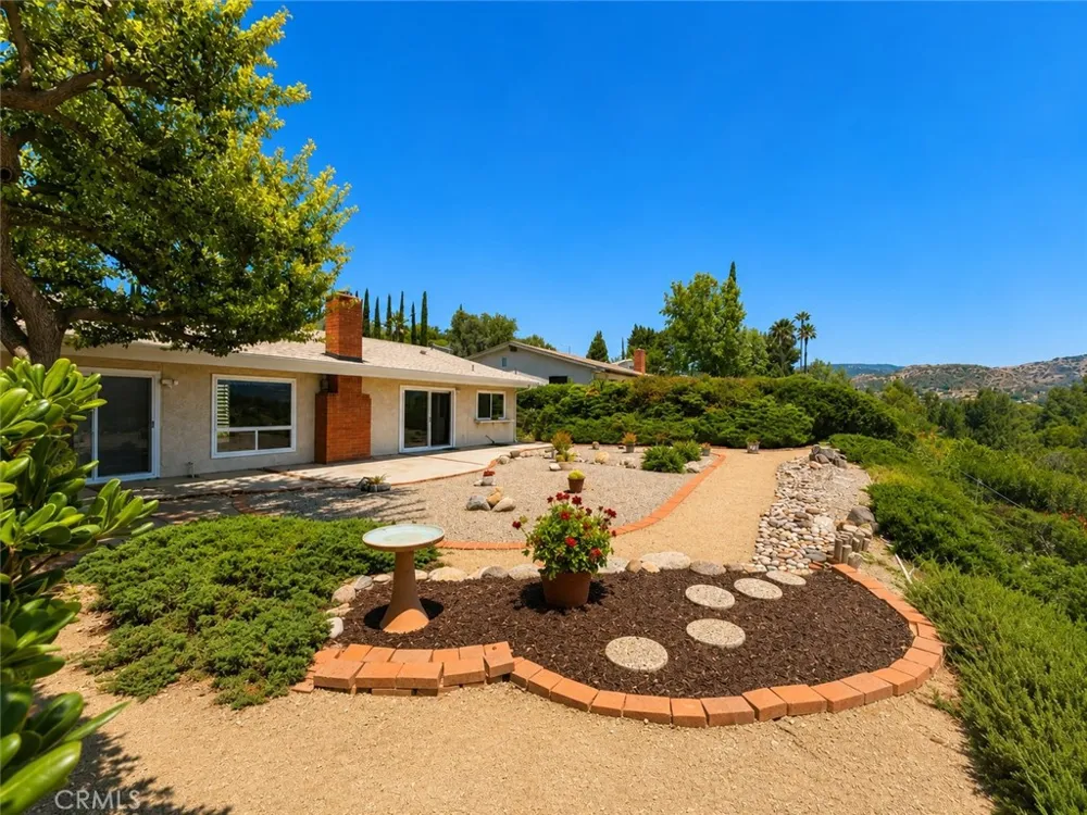 23707 Sandalwood West Hills, CA 91307