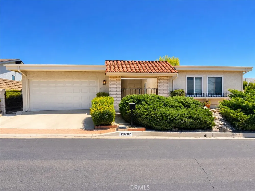23707 Sandalwood West Hills, CA 91307