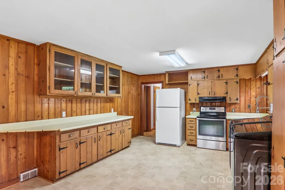131 & 135 Boyd Avenue Waynesville, NC 28786