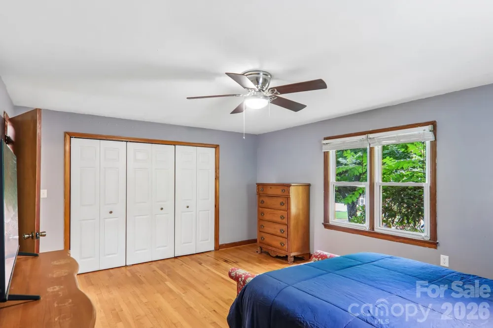 131 & 135 Boyd Avenue Waynesville, NC 28786