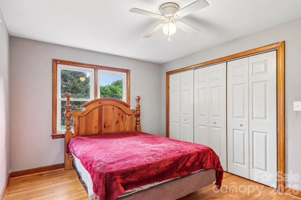 131 & 135 Boyd Avenue Waynesville, NC 28786