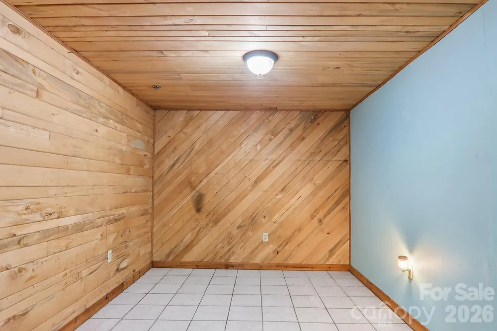 131 & 135 Boyd Avenue Waynesville, NC 28786