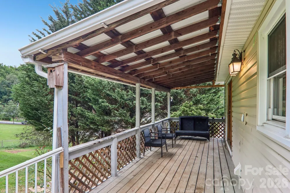 131 & 135 Boyd Avenue Waynesville, NC 28786