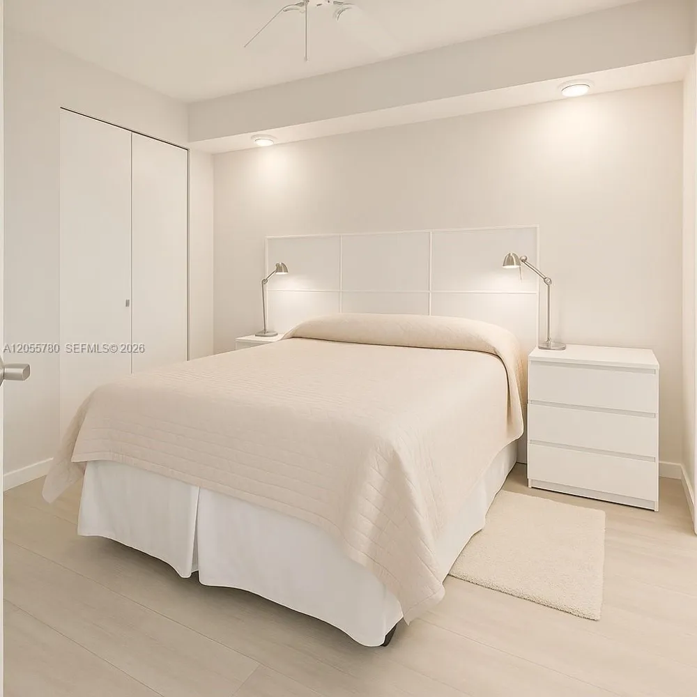 2301 Collins Ave #636 Miami Beach, FL 33139