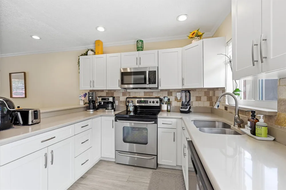 47 NE 20th Court #1H Wilton Manors, FL 33305