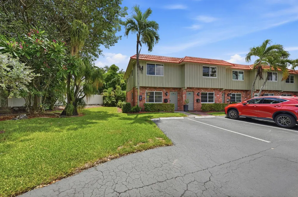 47 NE 20th Court #1H Wilton Manors, FL 33305