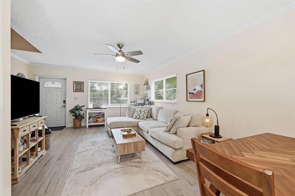 47 NE 20th Court #1H Wilton Manors, FL 33305