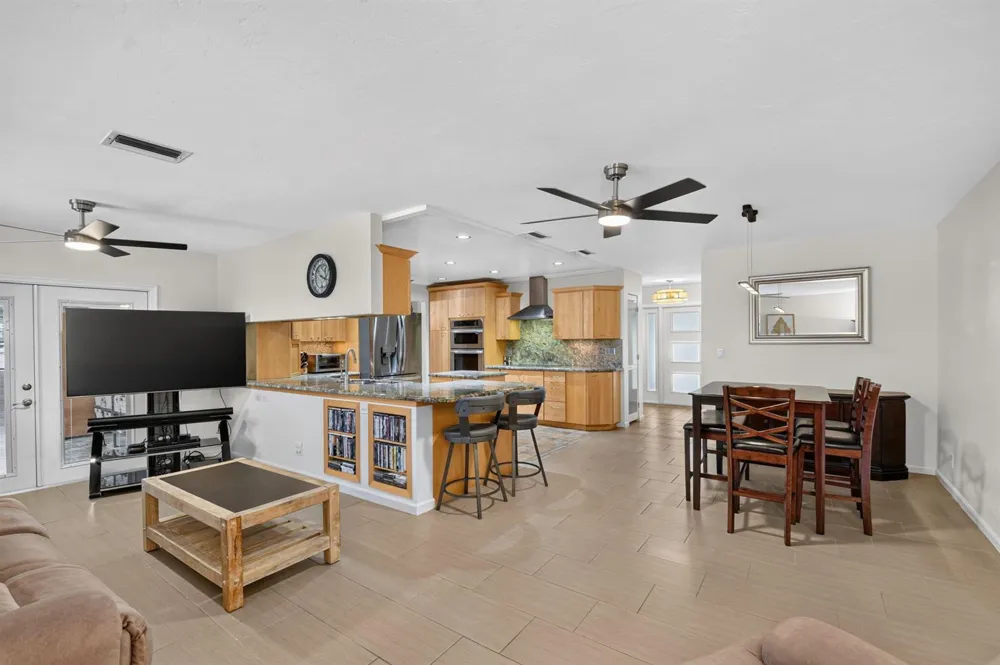 93 Santa Monica Avenue Royal Palm Beach, FL 33411