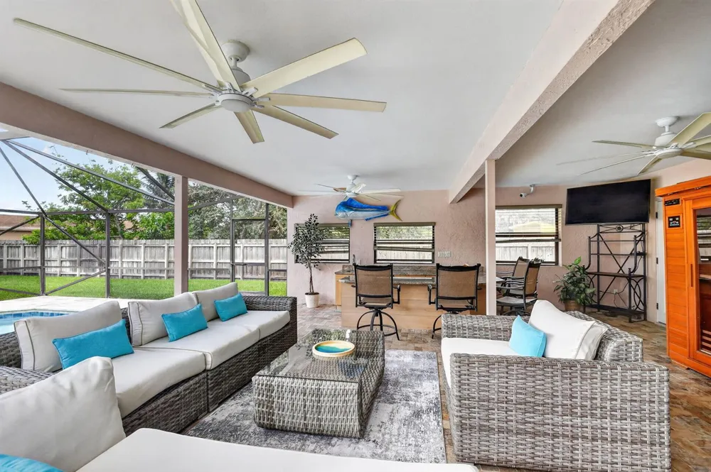 93 Santa Monica Avenue Royal Palm Beach, FL 33411