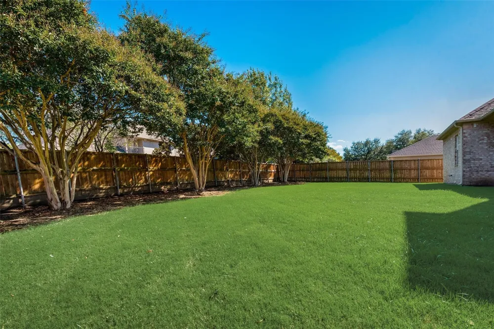 120 Cambridge Court Heath, TX 75032