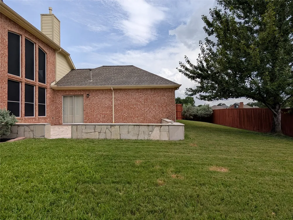 427 Rainforest Court Murphy, TX 75094