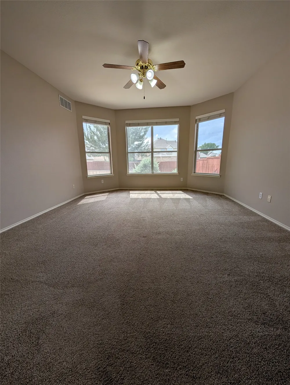 427 Rainforest Court Murphy, TX 75094
