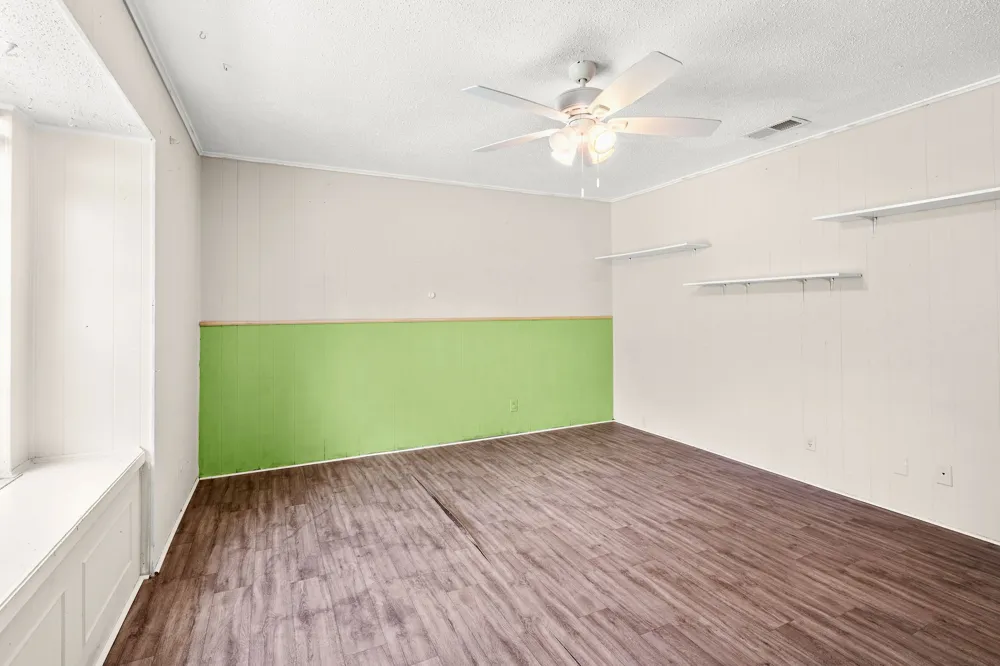 1006 Spring Street Longview, TX 75604