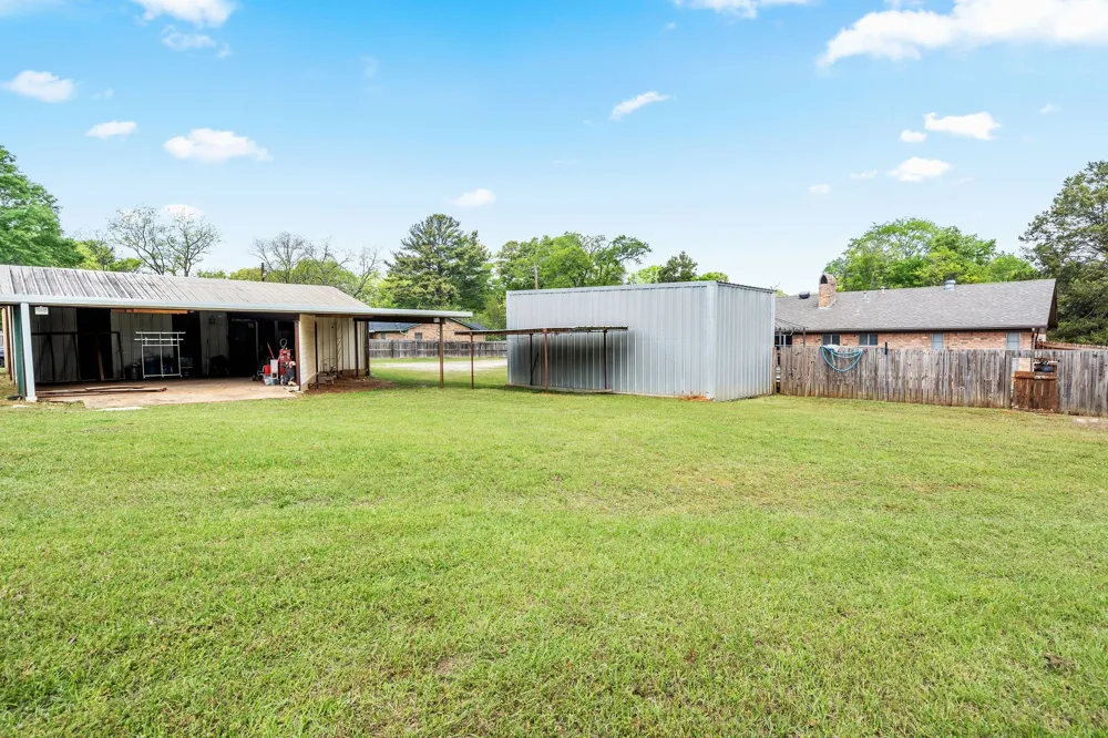 1006 Spring Street Longview, TX 75604
