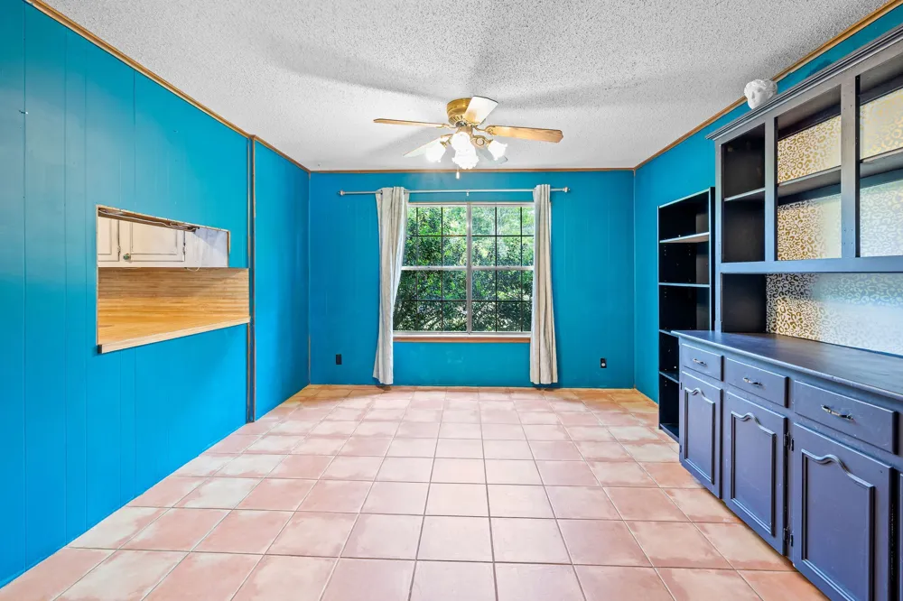 1006 Spring Street Longview, TX 75604