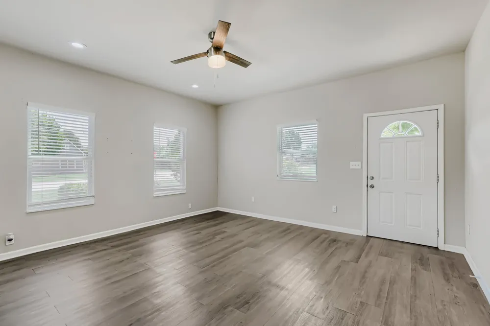 123 S 2nd Street Sanger, TX 76266