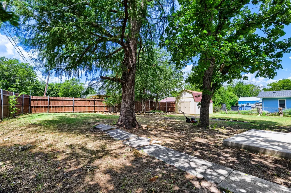 123 S 2nd Street Sanger, TX 76266