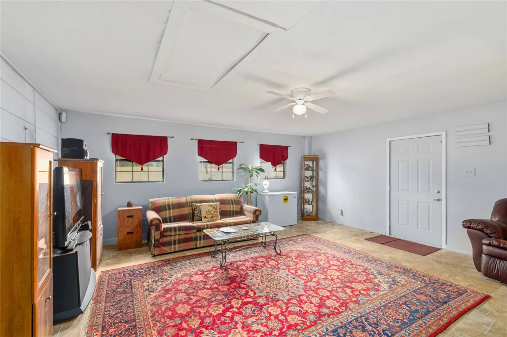 908 W 2nd Street Coleman, TX 76834