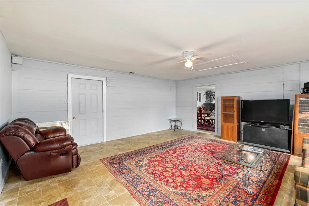 908 W 2nd Street Coleman, TX 76834