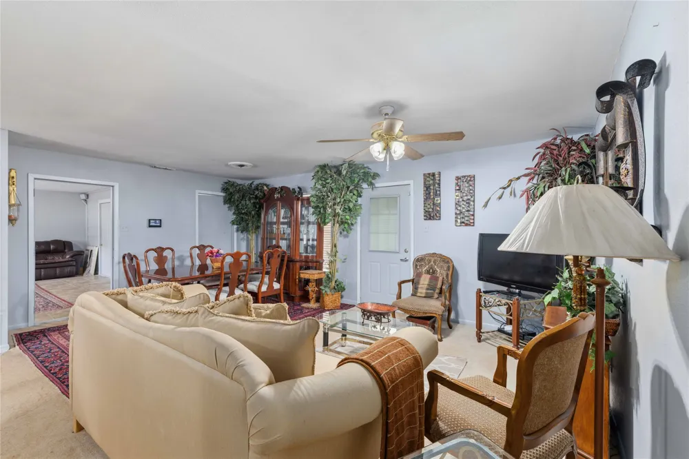 908 W 2nd Street Coleman, TX 76834