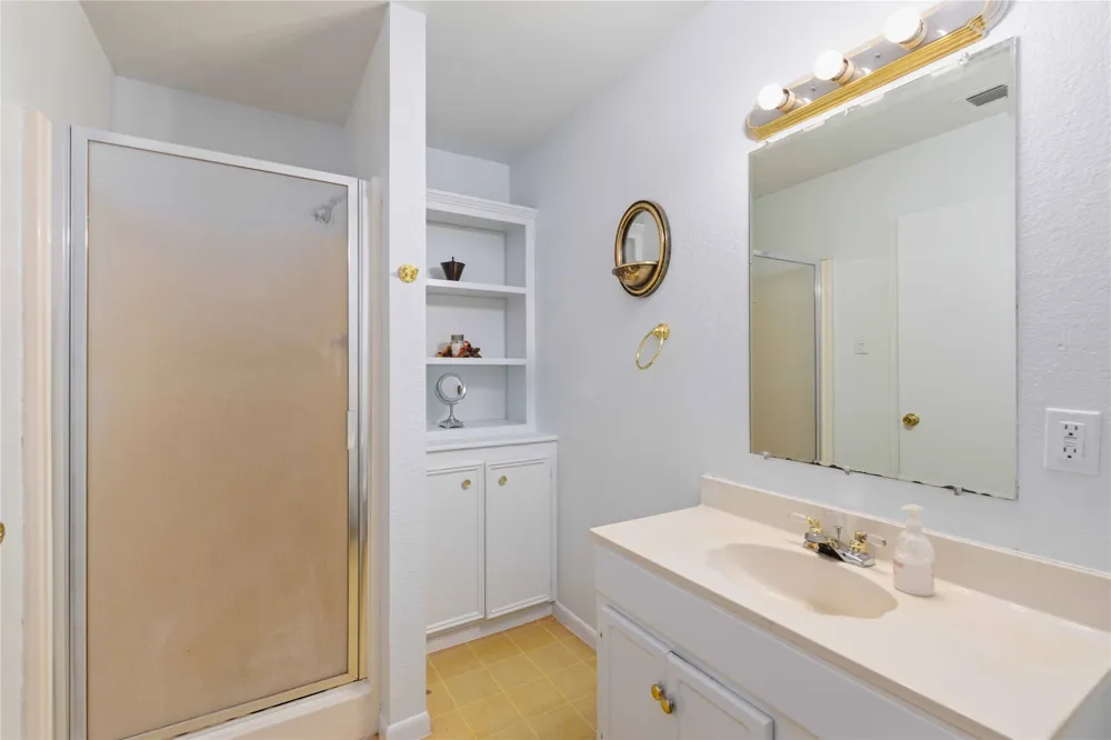 908 W 2nd Street Coleman, TX 76834