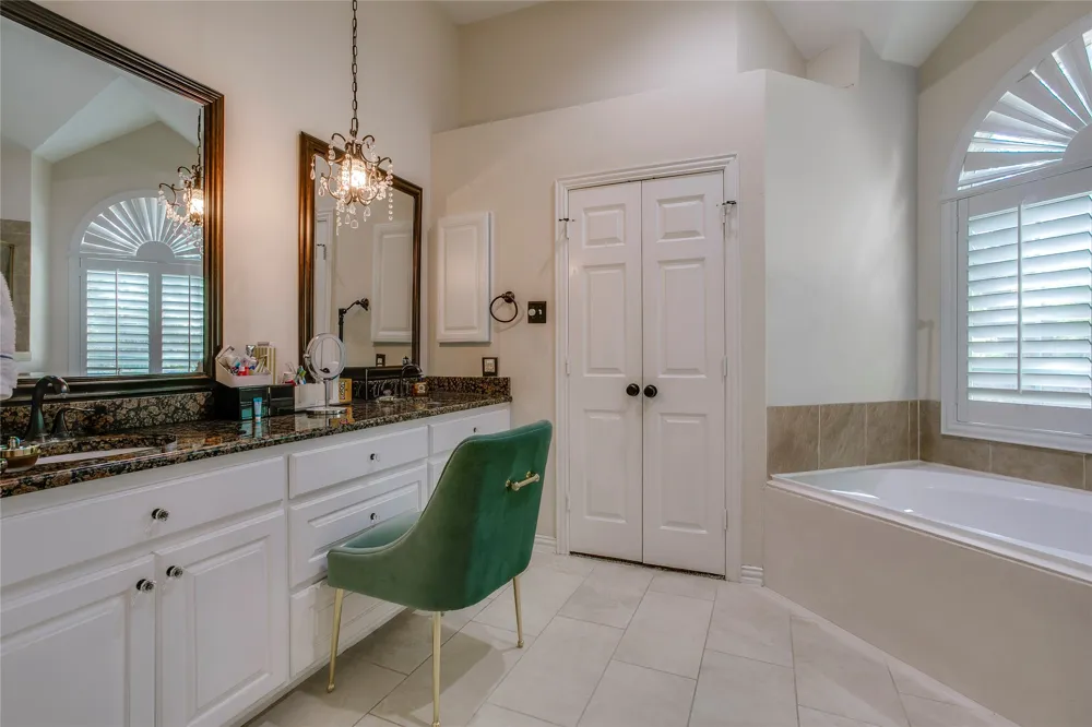 14628 Dickenson Court Addison, TX 75001