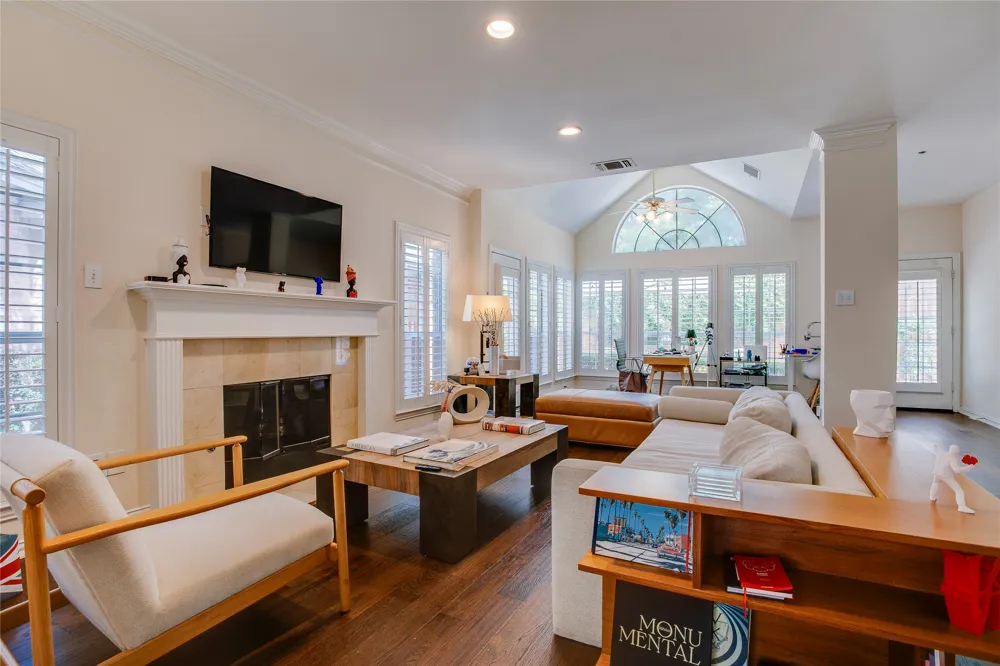 14628 Dickenson Court Addison, TX 75001