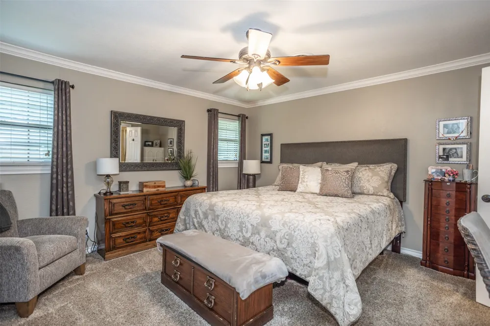 415 Rosedale Drive Gainesville, TX 76240