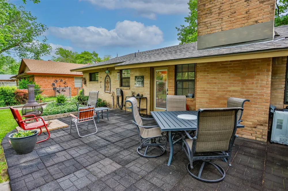415 Rosedale Drive Gainesville, TX 76240