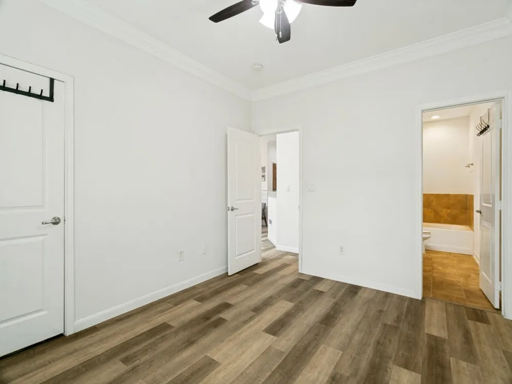 1947 Sherburne Street Lewisville, TX 75067