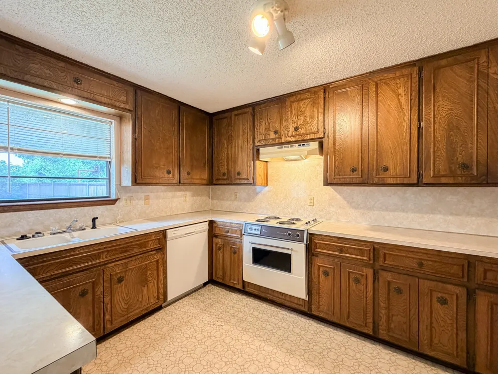 5210 Wildwood Drive Wichita Falls, TX 76302