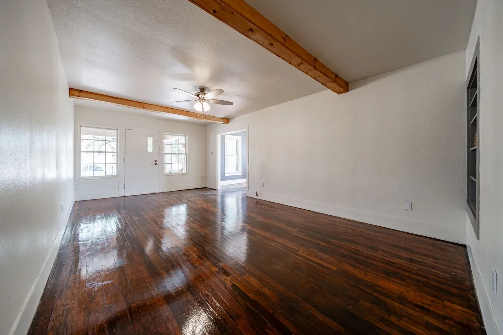 720 E Mcharg Street Stamford, TX 79553