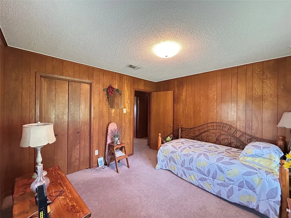 409 County Road 1167 Brashear, TX 75420
