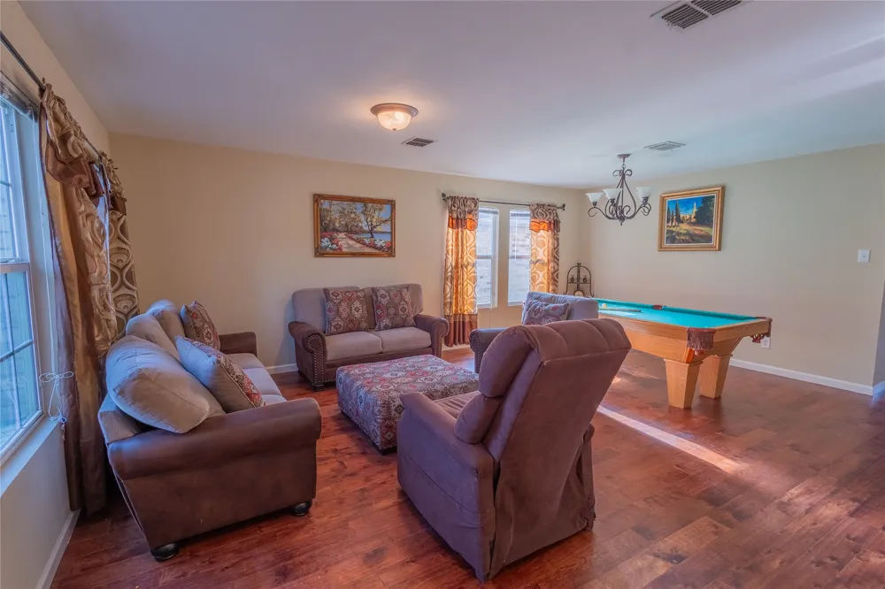 5718 Green Ivy Road Denton, TX 76210