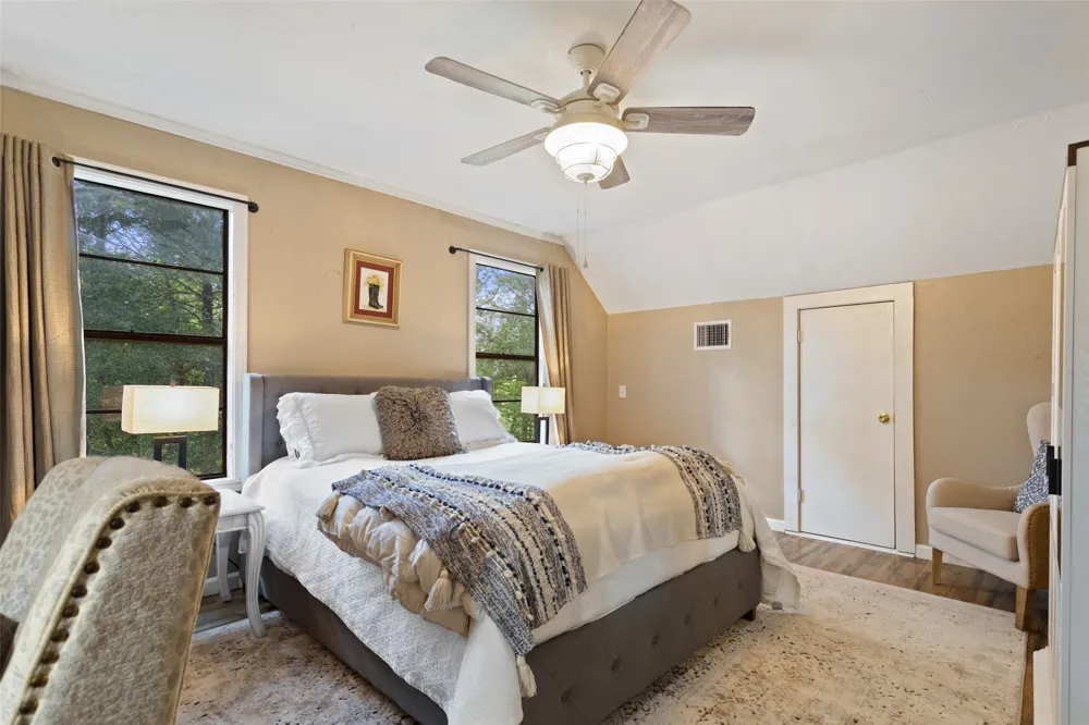 1075 An County Road 323 Palestine, TX 75803