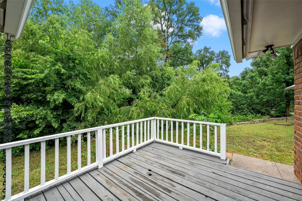 401 Avenue V Clifton, TX 76634