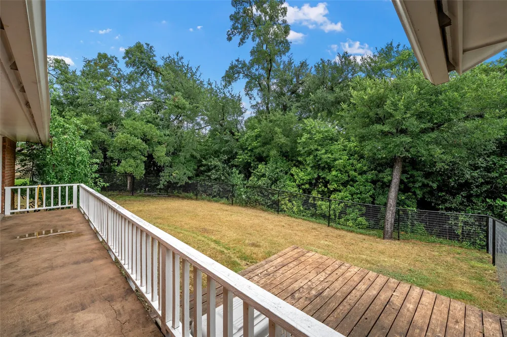 401 Avenue V Clifton, TX 76634