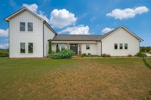 1346 County Road 2625