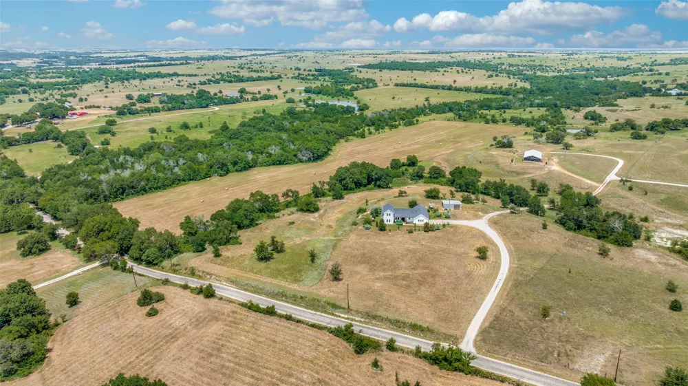 1346 County Road 2625 Decatur, TX 76234