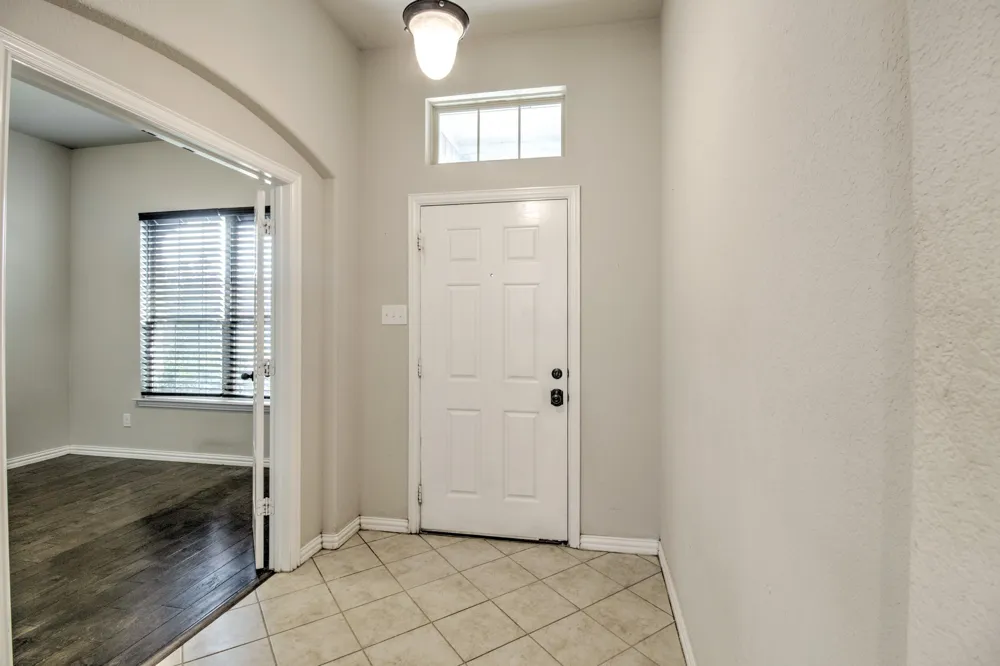 1809 SILVER OAKS Gainesville, TX 76240