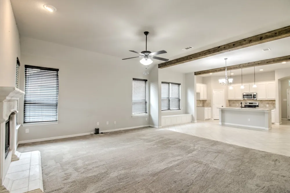 1809 SILVER OAKS Gainesville, TX 76240
