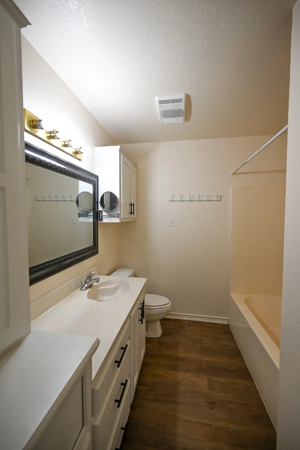 506 Valleyridge Court #B Decatur, TX 76234
