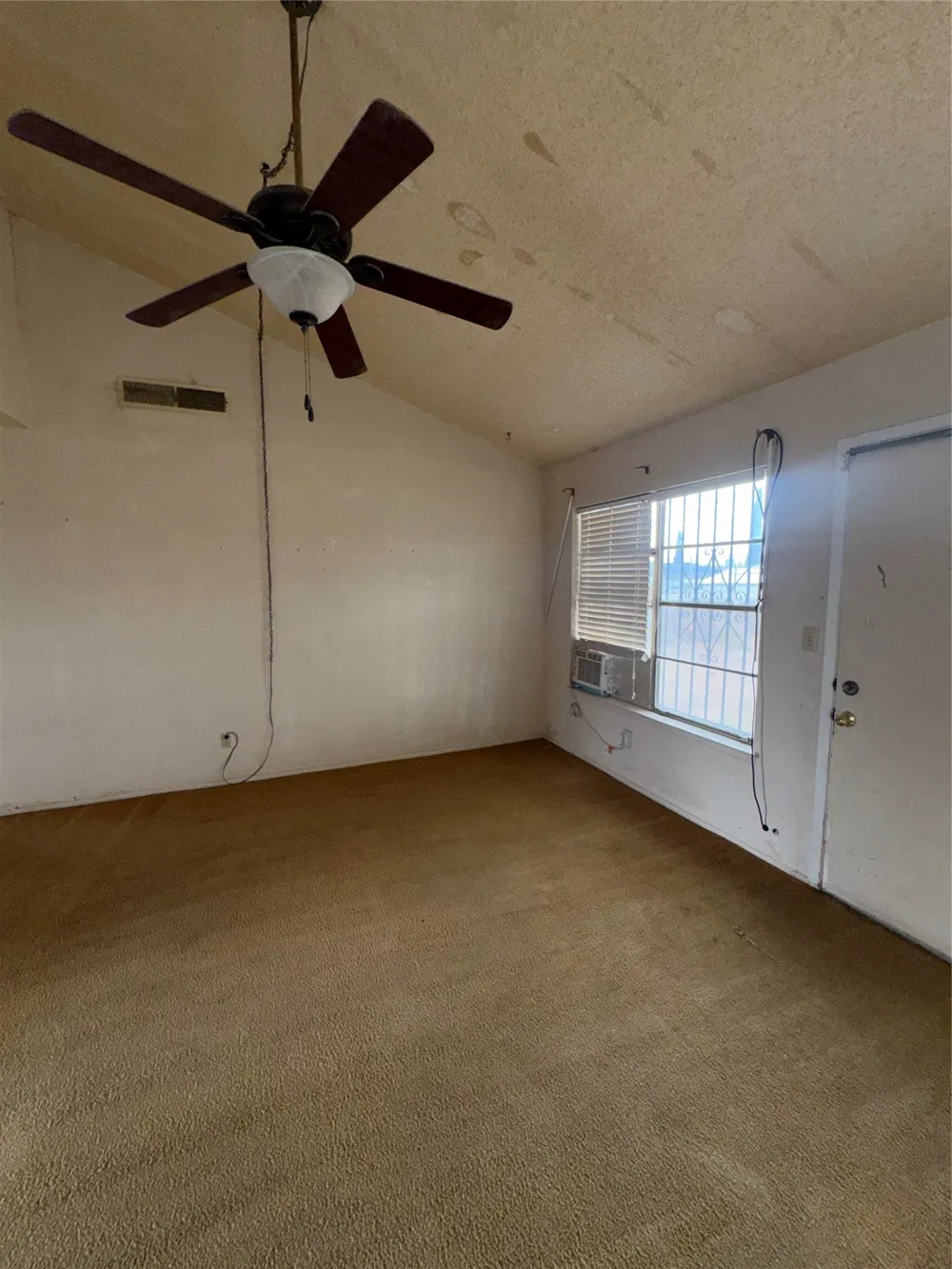 10709 Quartz Street El Paso, TX 79924