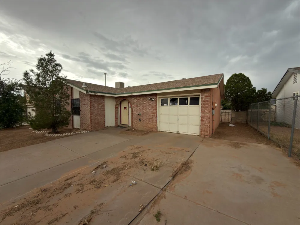 10709 Quartz Street El Paso, TX 79924
