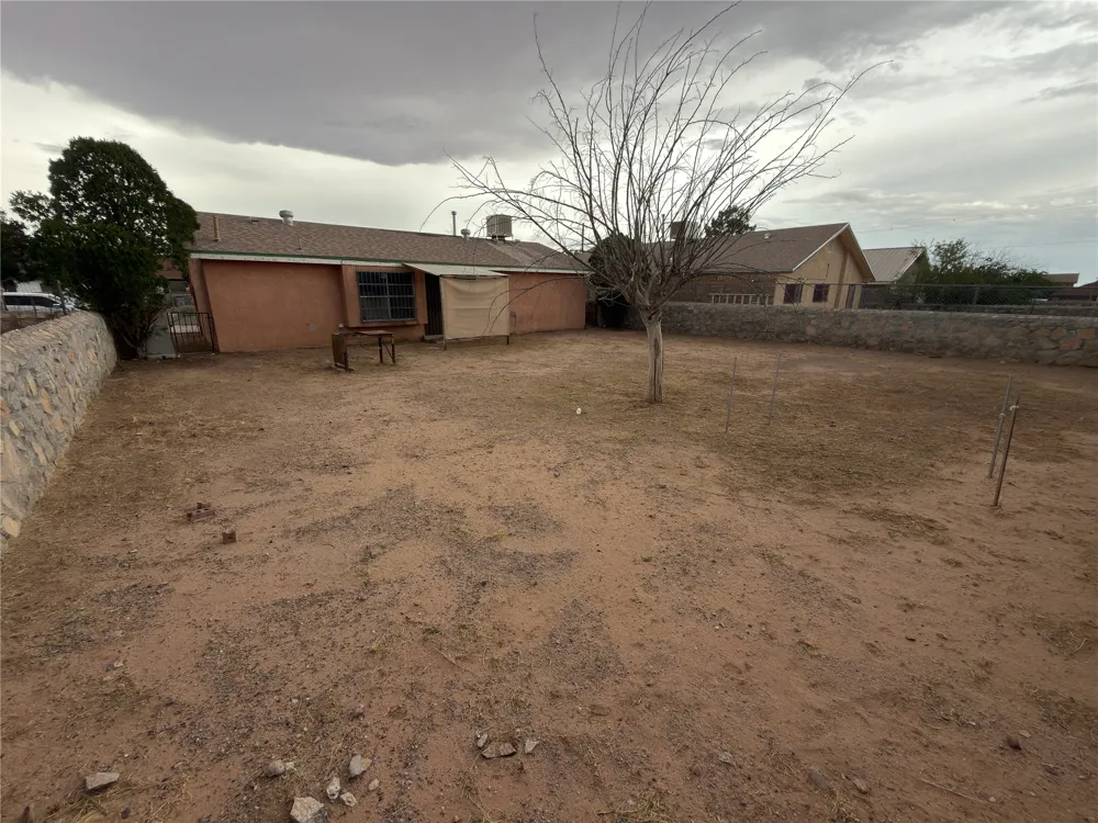 10709 Quartz Street El Paso, TX 79924