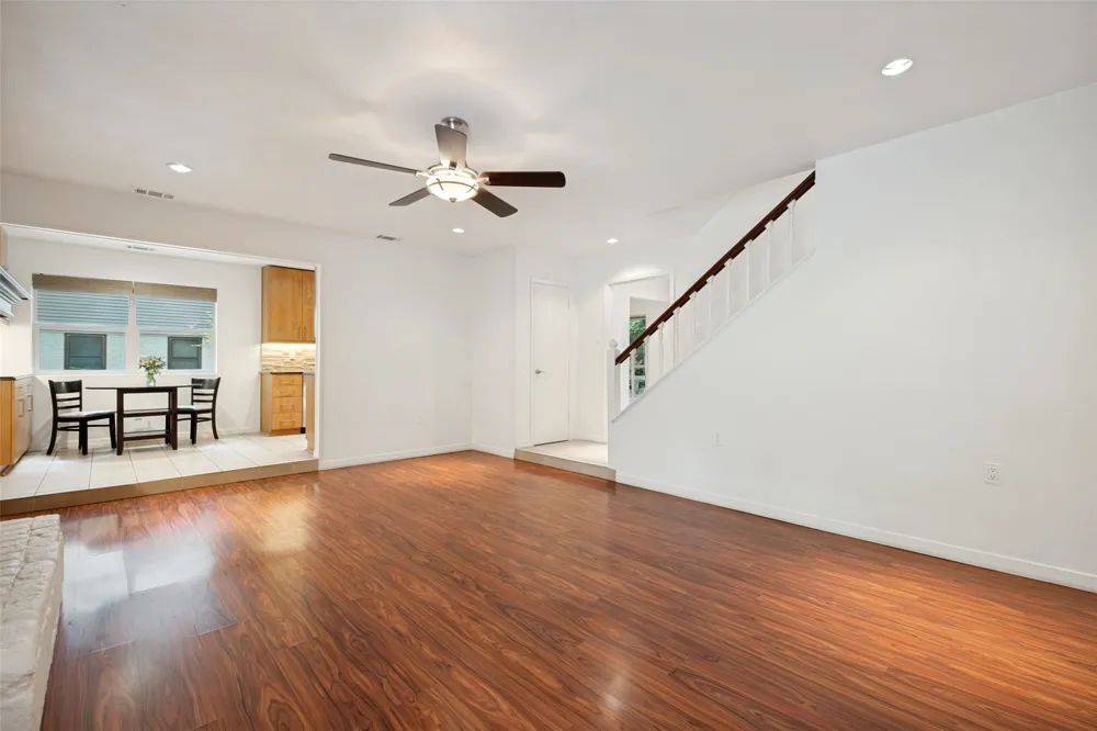 12022 Dixfield Drive Dallas, TX 75218