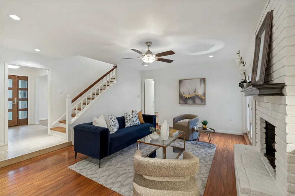 12022 Dixfield Drive Dallas, TX 75218