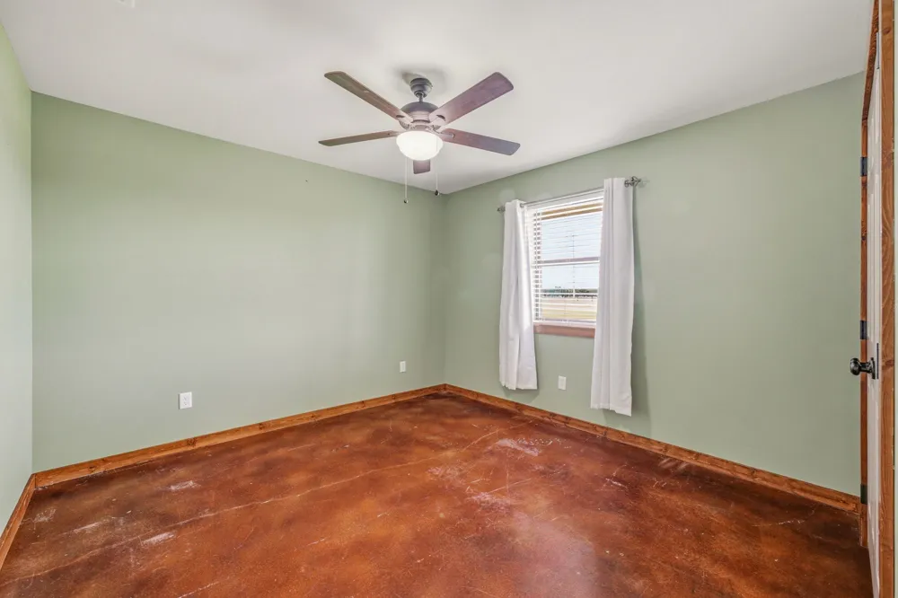 341 Wesley Chapel Road Jacksboro, TX 76458