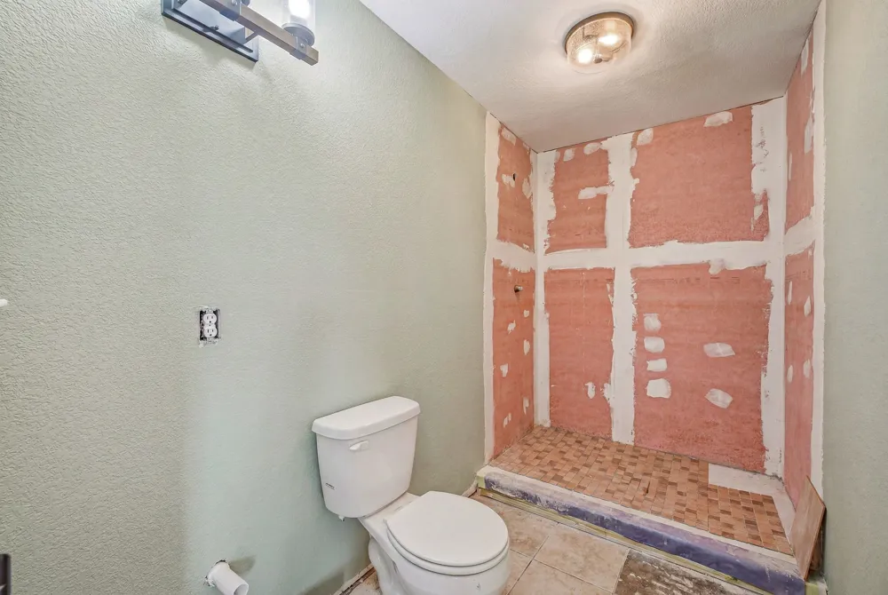 341 Wesley Chapel Road Jacksboro, TX 76458